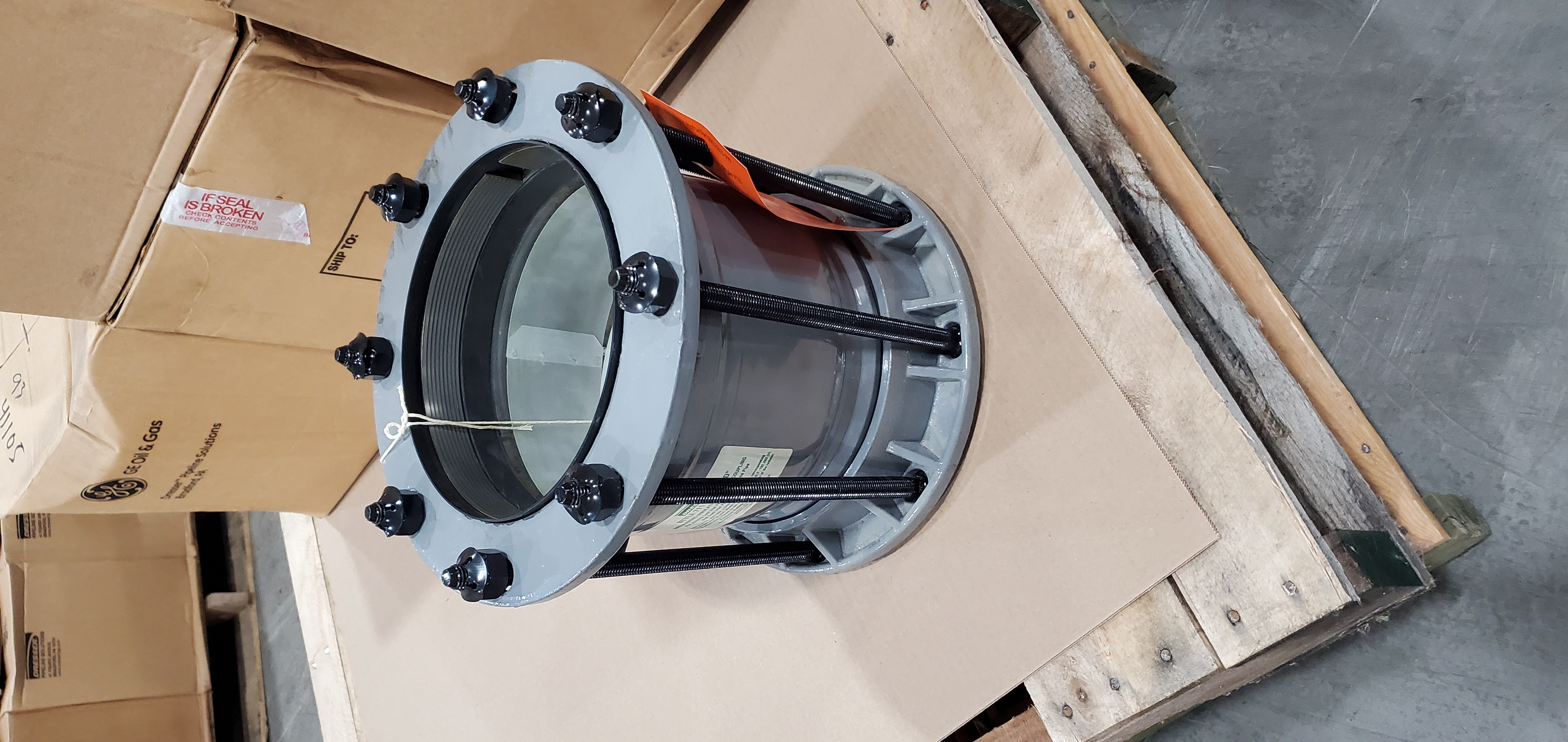 COUPLING, CIxCS/PE 8IN IPS COMP RESTRAIN